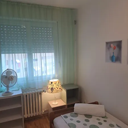 Khaleesi With Sea View Apartament *