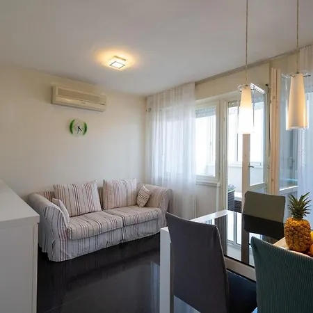 Khaleesi With Sea View Apartmán Split