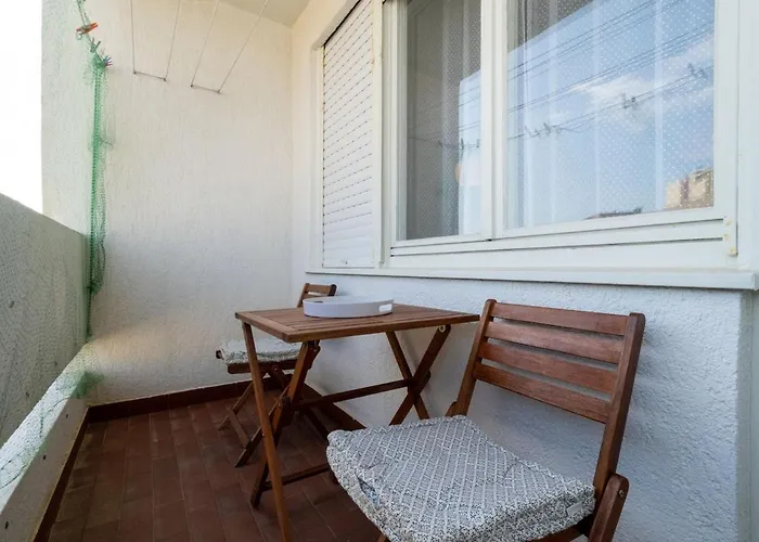 Apartman Khaleesi With Sea View